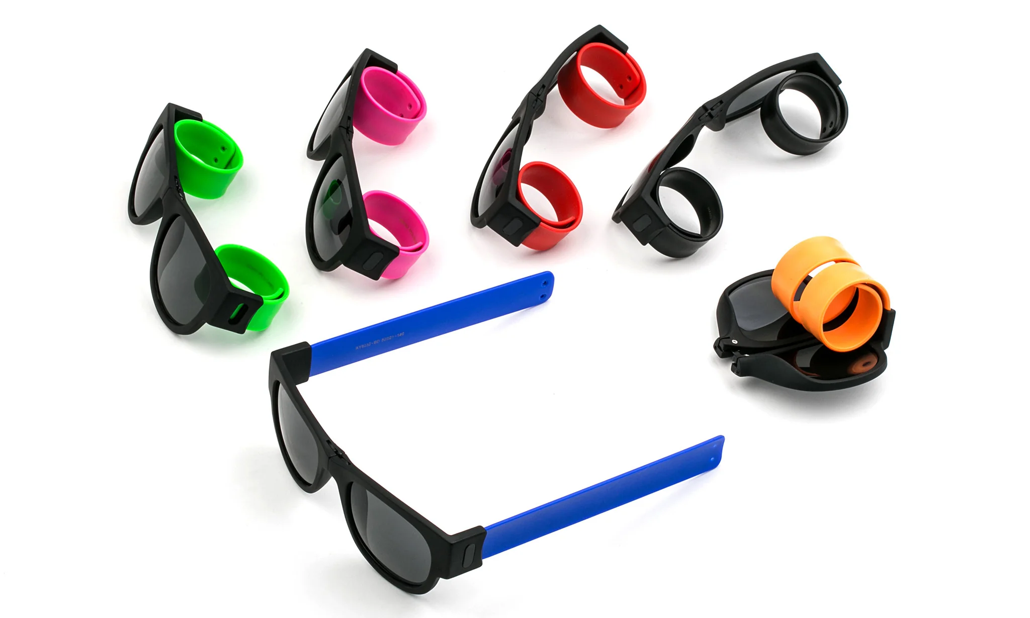 "Loppy" Folding Sunglasses - Image 11
