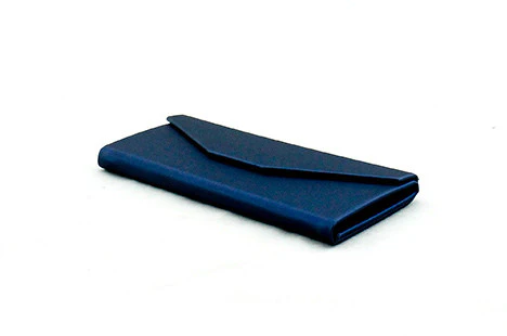 Plain Triangular Foldable Case - Image 6